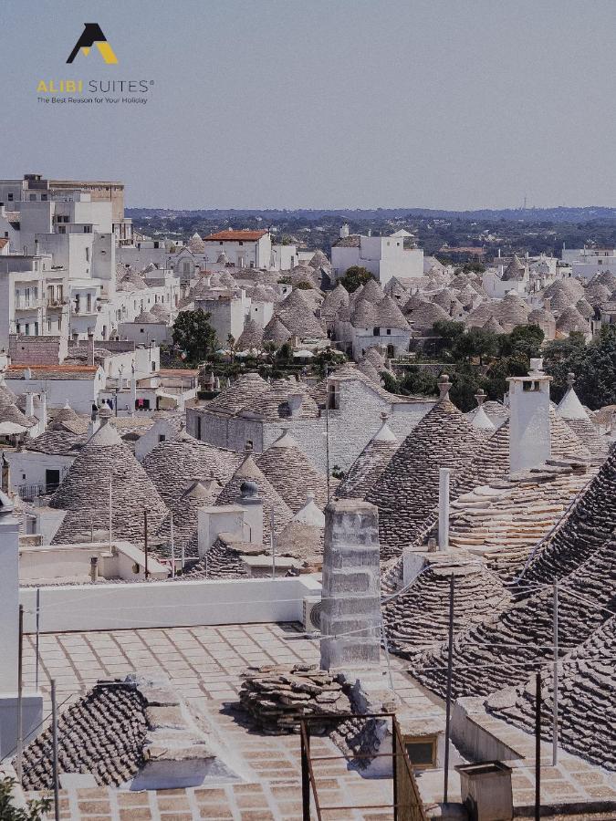 Alibi Suites Suite Museum: Gioiello Con Vista Sul Museo Archeologico Nazionale, Letto E Doccia Con Cromoterapia, Smart Tv, Wifi E A/C Ruvo di Puglia Bagian luar foto